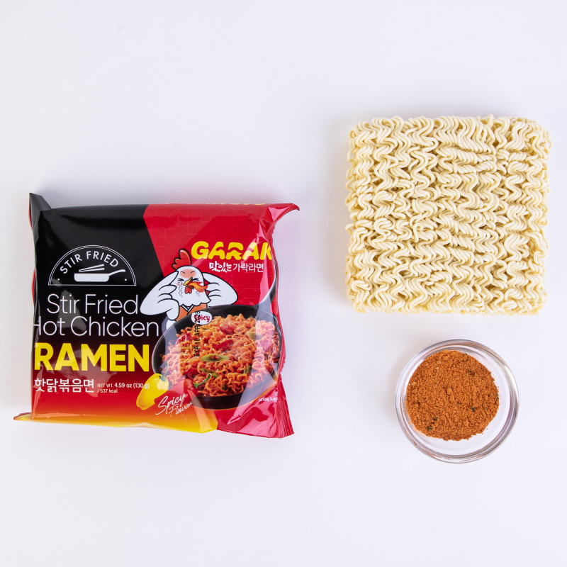 GARAK Stir Fried Hot Chicken Flavor Ramen 125g x 4p x 8