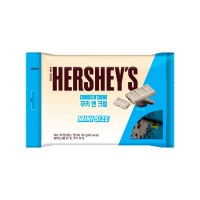 HERSHEY'S Cookie & Cream Chocolate Snack Size 165g x 12