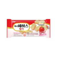 CW Mini Wafers Strawberry Flavor Cream 80g x 20