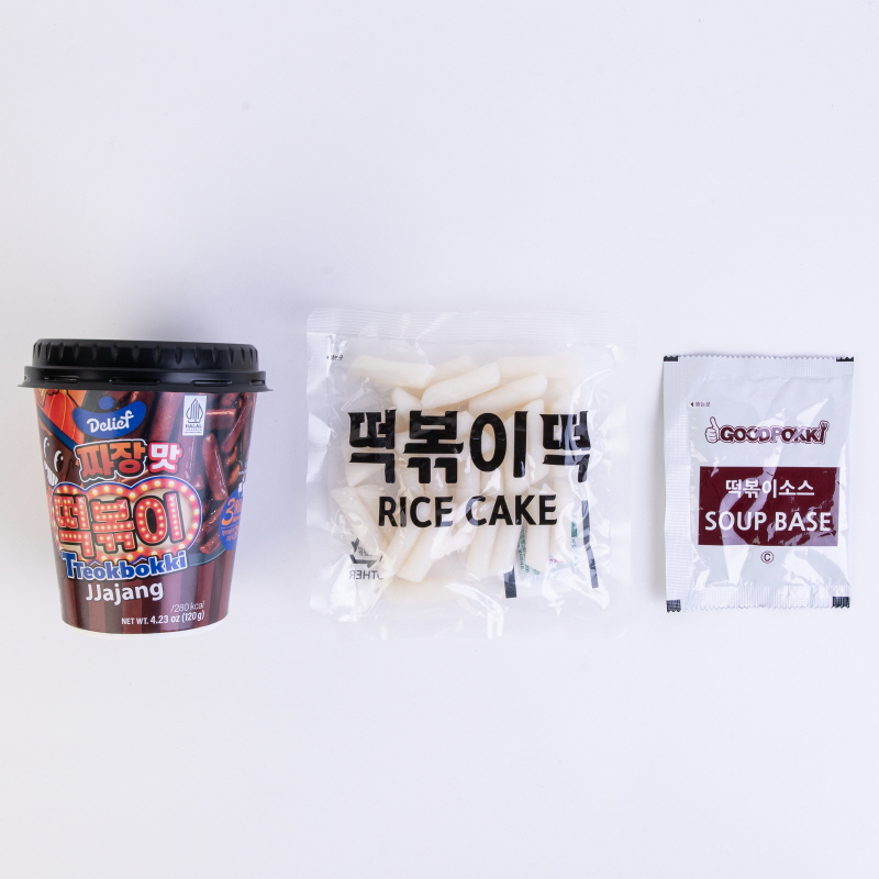 DELIEF Tteokbokki Cup Jjajang HALAL 120g x 30